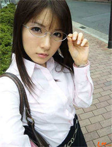 小谷理纱